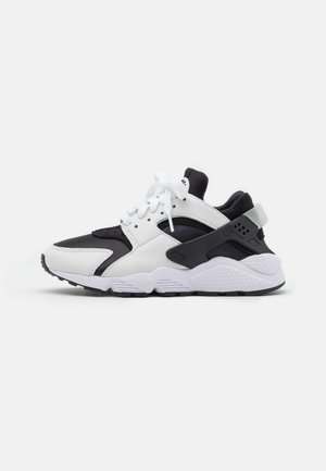 Baskets basses - black