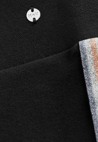 Mint Velvet Trikoot - black