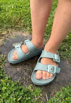 Beck, SEASIDES UNISEX - Pool slides - oliv
