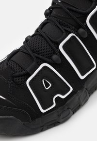 nike sportswear air more uptempo