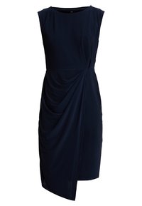 Marinblå ärmlös klänning med rund hals, snyggt draperad på ena sidan och med asymmetrisk fåll. Tillverkad av mjukt tyg.