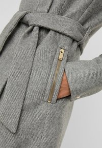 Vero Moda VMTWODOPE BELT JACKET - Cappotto invernale - light grey melange