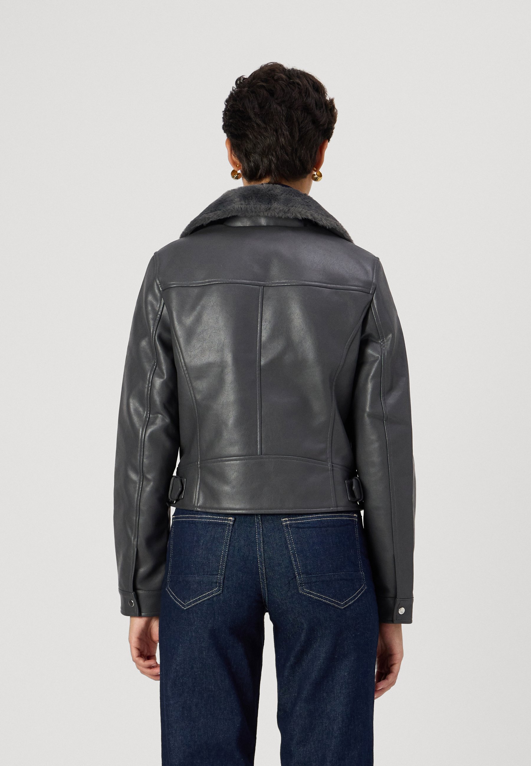 【JAREY】 BB FAUX LEATHER SHORT JACKET BB – SULLEN TOKYO