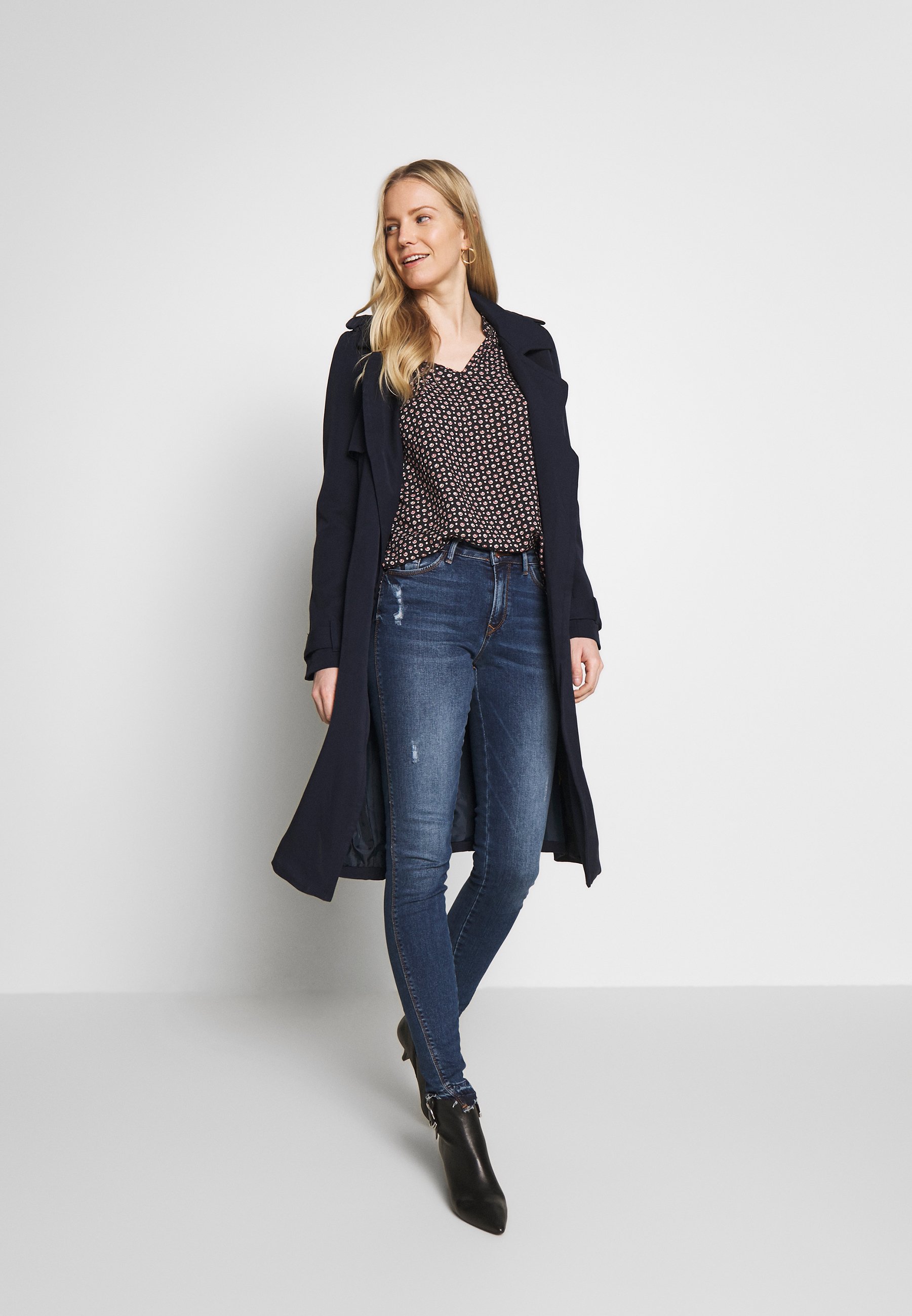 edc by Esprit Jeans Skinny Fit blue dark wash Zalando.no edc by Esprit Jeans Skinny Fit - blue dark wash