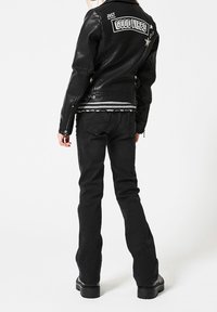 America Today Keinonahkatakki - black