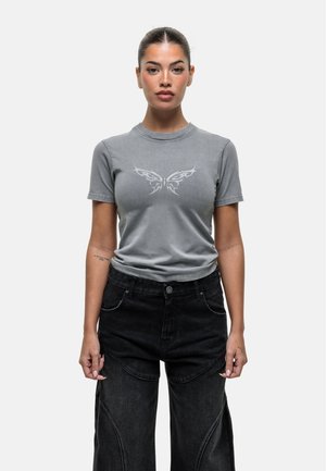 - T-shirt z nadrukiem