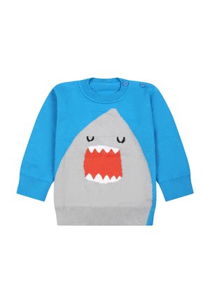 Maglione a maglia blu con un design di squalo grigio sul davanti, arricchito da accenti rossi, bianchi e neri. Include due bottoni sulla spalla sinistra.