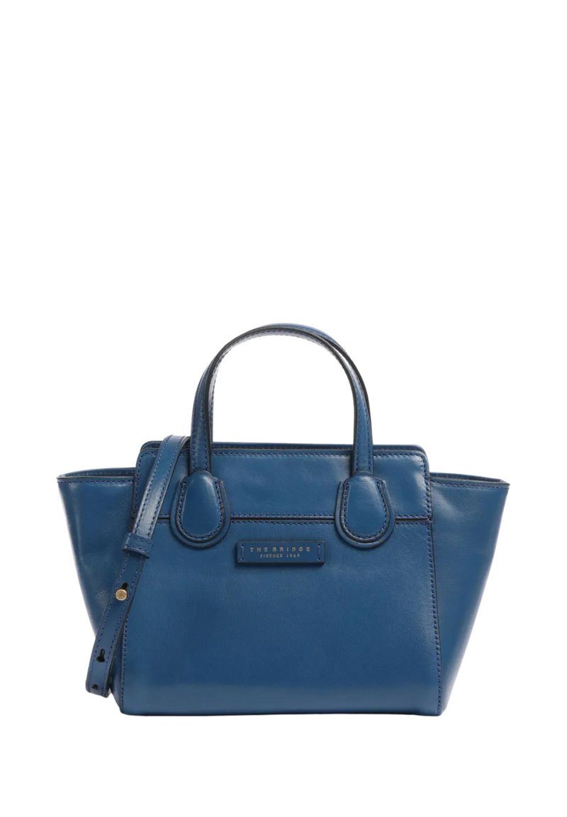 Borsa in pelle blu con manici arrotondati, una tracolla removibile e forma rettangolare. Presenta una placca con logo dorato sulla parte frontale. Texture liscia.