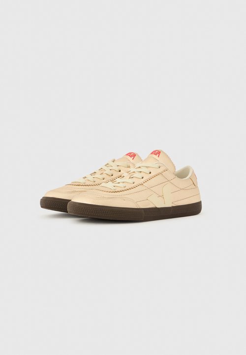 Veja PANENKA - Trainers - rose gold-coloured/off-white — foto 2