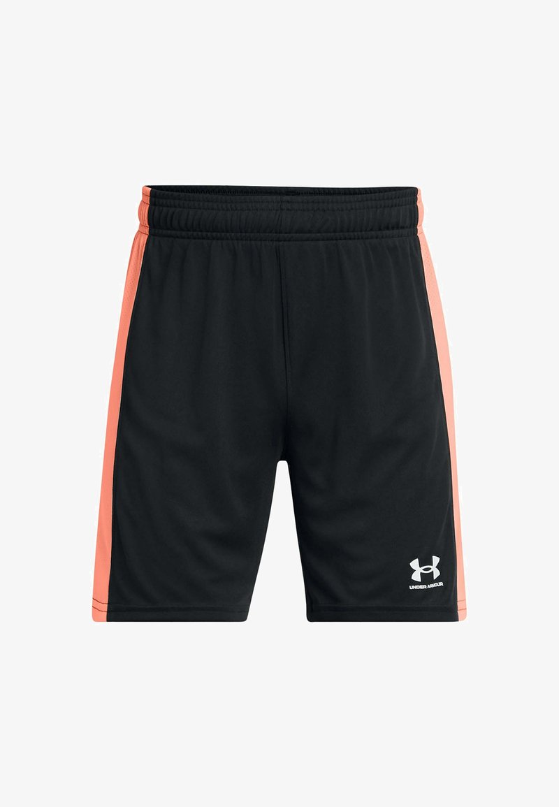 Pantalones cortos deportivos negros con cintura elástica y paneles laterales en color coral. Presenta el logotipo de Under Armour en la parte inferior izquierda. Textura de tela suave.