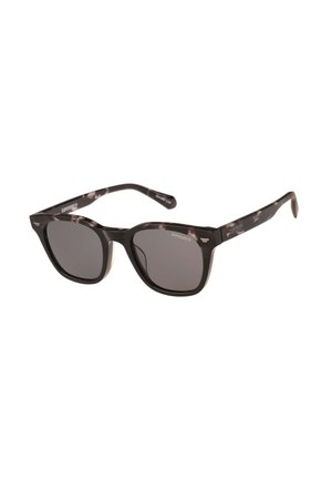 Schwarze rechteckige Sonnenbrille mit Schildpattmuster, dunklen Gläsern und Superdry-Logo am Bügel und an den Gläsern.