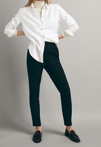 Massimo Dutti Pantalon classique - black