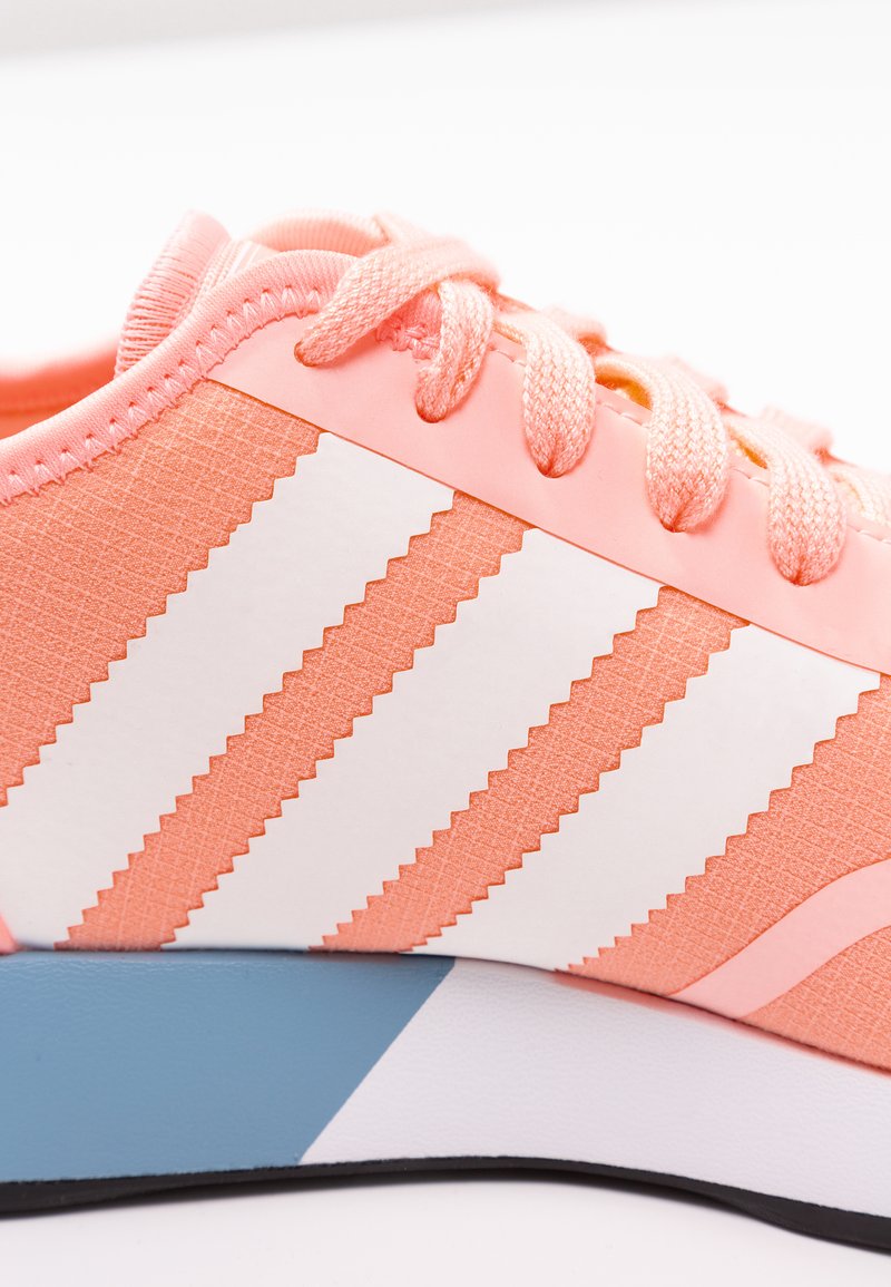 adidas Originals N-5923 - Trainers - clear orange/footwear white/core  black/light pink - Zalando