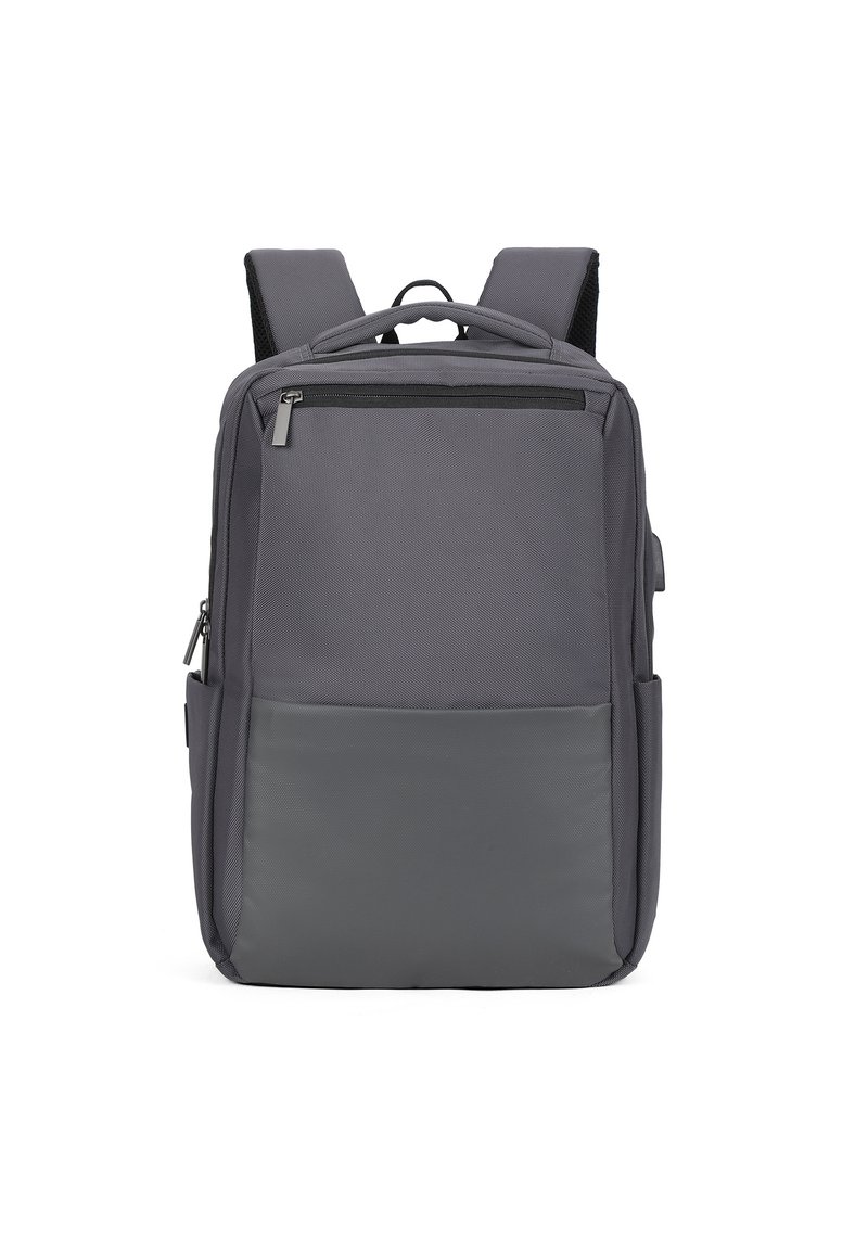 Zaino grigio con un fronte in tessuto texturizzato, pannello inferiore liscio, spallacci imbottiti e regolabili, manico superiore e compartimenti con zip.
