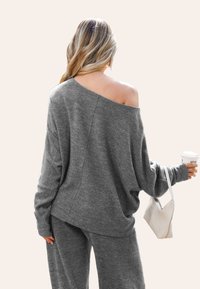 Cupshe Longsleeve - dark grey