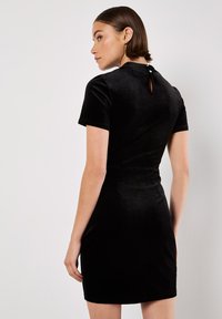 Apricot Robe fourreau - black