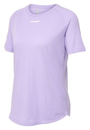 Hellblaue Damen-Sport-T-Shirt aus atmungsaktivem Material, mit rundem Hals, kurzen Ärmeln und einem weißen Logo auf der Vorderseite.