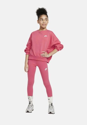Nike Sportswear, SUDADERA DE CUELLO REDONDO SPORTSWEAR CLUB FLEECE - Sudadera - aster pink white
