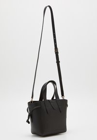 Furla NET MINI TOTE - Handtas - nero