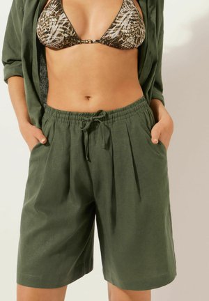 Shorts - green