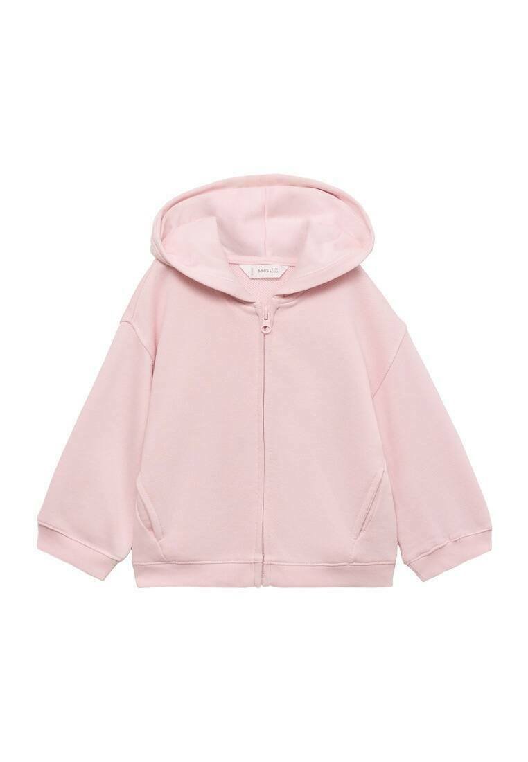 Felpa rosa con zip realizzata in tessuto morbido. Presenta un grande cappuccio, spalle basse e due tasche anteriori. Design semplice e privo di adornamenti.