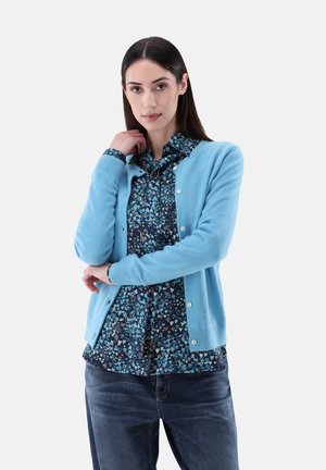 Cardigan - 720