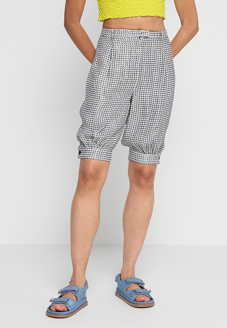 Emporio Armani Shorts grijs Emporio Armani Shorts grijs
