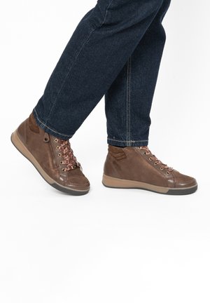 ara SNEAKER - Sneakers high - mocca