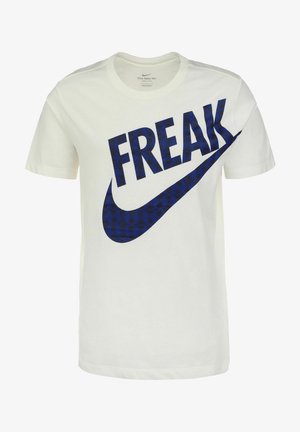 Bílý bavlněný tričko s velkým modrým grafickým nápisem "FREAK" a logem Nike, s hladkou texturou a kulatým výstřihem.