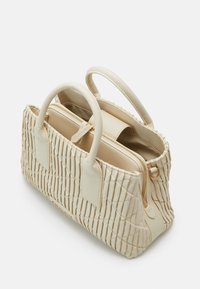 Valentino Bags CLAPHAM - Sac à main - ecru
