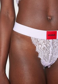 HUGO THONG - String - light/pastel purple