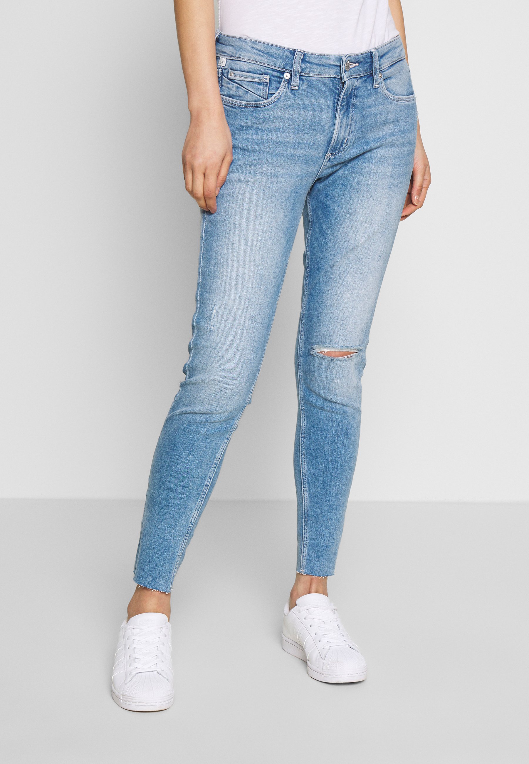 QS designed by Jeans slim fit blue denim Zalando.no BLUE Jeans with rips Rag & Bone Slim-fit jeans - Herreklær er billig