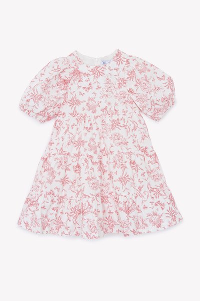 Vestido branco com estampa floral vermelha, mangas curtas bufantes, decote redondo e saia franzida. O material parece leve e texturizado.