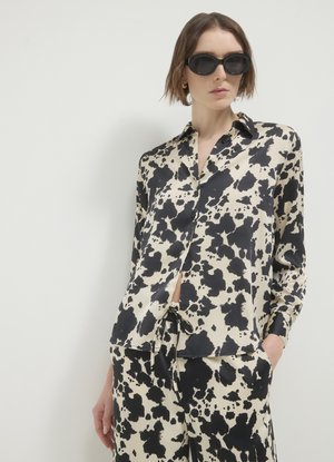 Calliope Button-down blouse - var bianco panna
