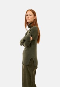 Just Cashmere LEXIE - Strickpullover - kaki