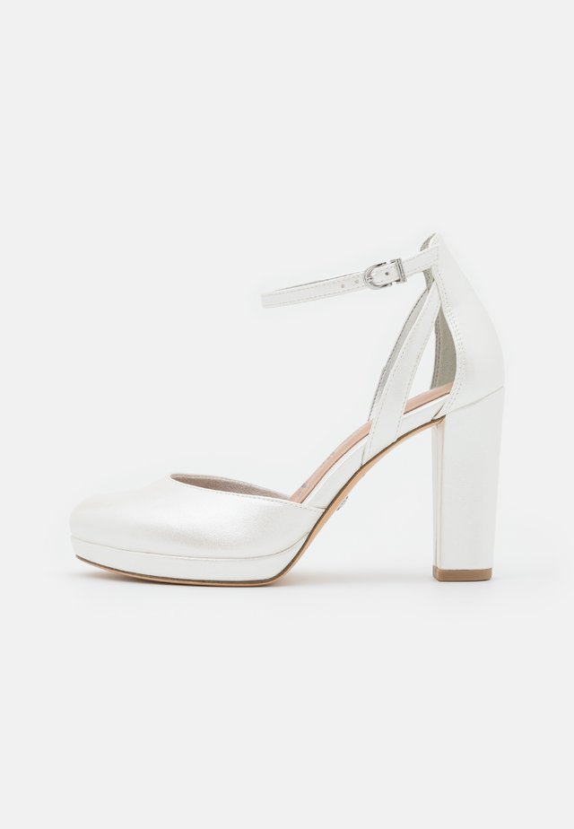 Plateaupumps - pearl