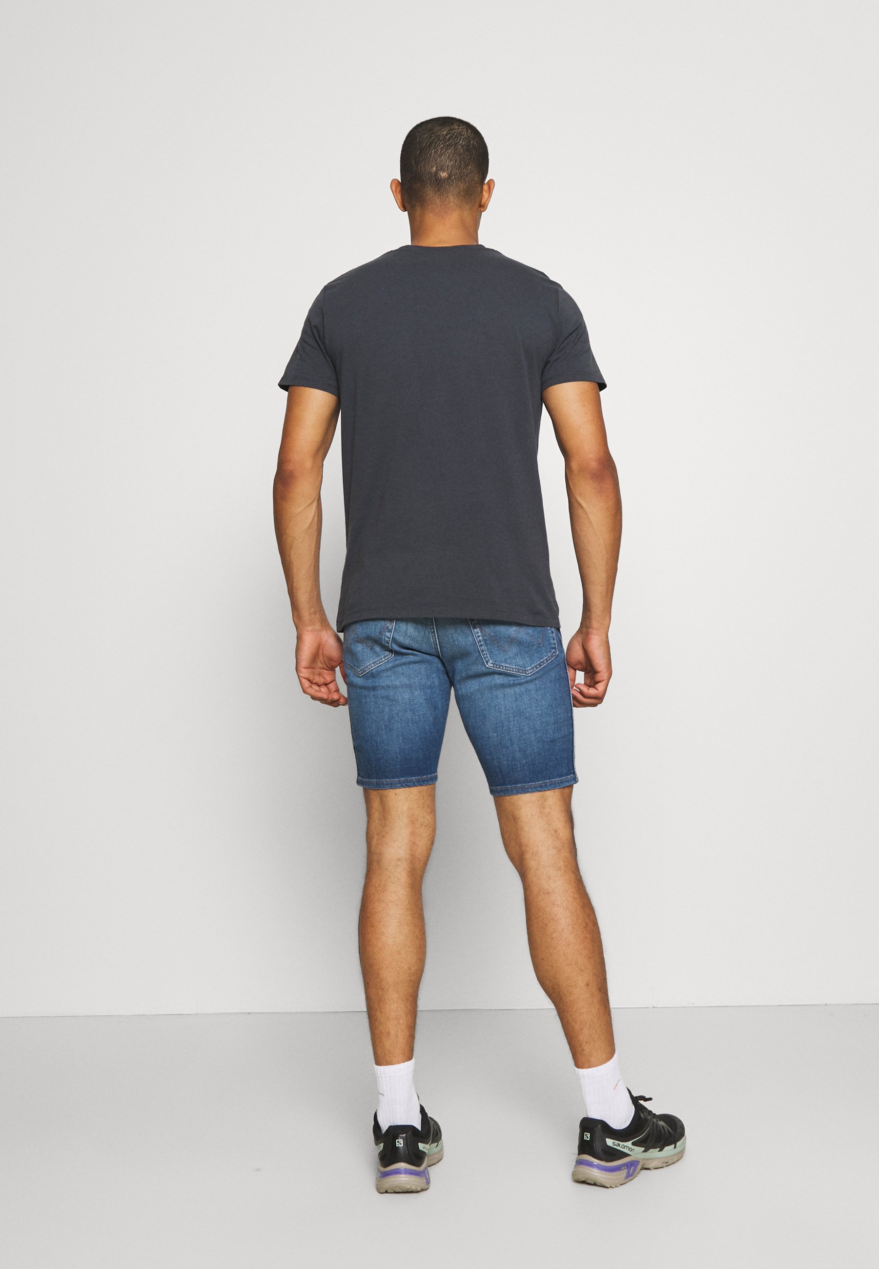 Wrangler TEXAS - Denim shorts - lite 