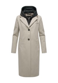 Beige lange jas met een getailleerd ontwerp, een grijze capuchon, twee zijzakken, een enkele knoopsluiting, en subtiele branding op de mouw.