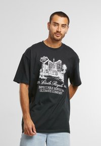 Mister Tee T-shirts print - black