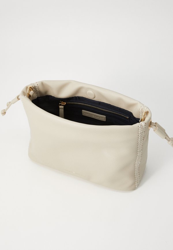 SOFT SUMMER MINI BUCKET - Cross body bag - classic beige3