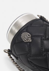 Kurt Geiger London Jiné doplňky - black