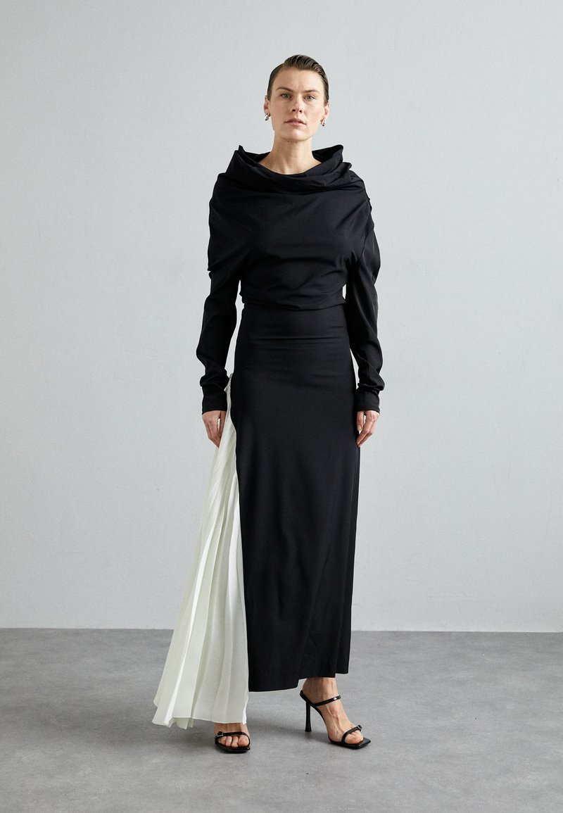 A.W.A.K.E. MODE - ASYMMETRIC DRESS WITH PLEATED SIDE PANEL - Maxi ruha - black/ivory, Nagyítás