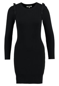 Robe en tricot côtelé noir à manches longues, décolleté rond et détails en volants sur les épaules ; silhouette ajustée.