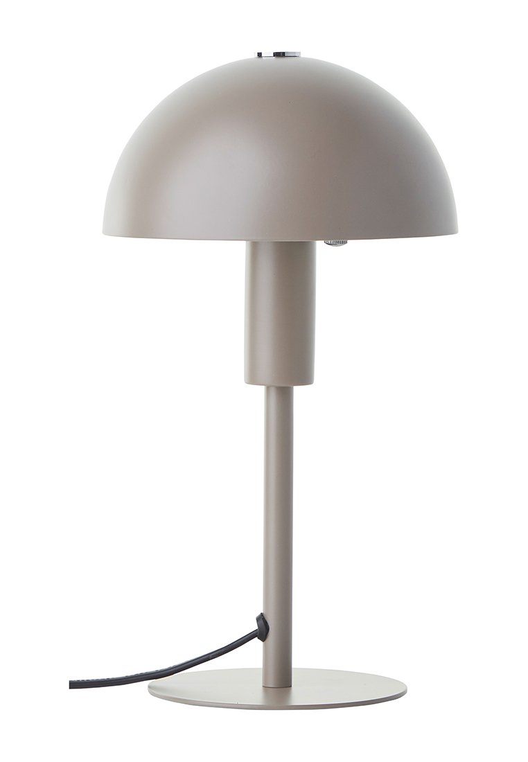 Tischlampe mit einem runden, kuppelartigen Schirm in einem hellbeigen Finish, unterstützt von einem zylindrischen Sockel, mit einem Netzschalter oben.