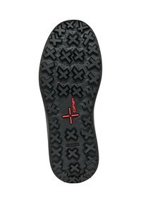 Suela de zapato de goma negra con un patrón de agarre texturizado, que presenta formas geométricas elevadas y un logo rojo de "GRIP" en el centro.