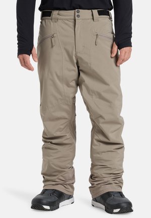 - Spodnie snowboardowe