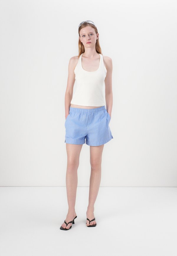 PULL ON SHORT YELLOW STRIPE - Shorts2