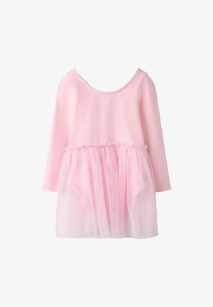 Robe rose à manches longues pour tout-petit avec jupe en tulle superposée et taille froncée, conçue pour une tenue décontractée ou de fête.