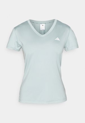 Vaaleansininen V-aukollinen t-paita, joka on valmistettu sileästä kankaasta. Paita on lyhythihainen ja vasemmassa rinnassa on pieni valkoinen logo.