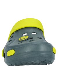 ZIGZAG Rantasandaalit - balsam green